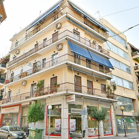 Fresh & Renovated Apartment Next To Metro Station Athens Exterior photo